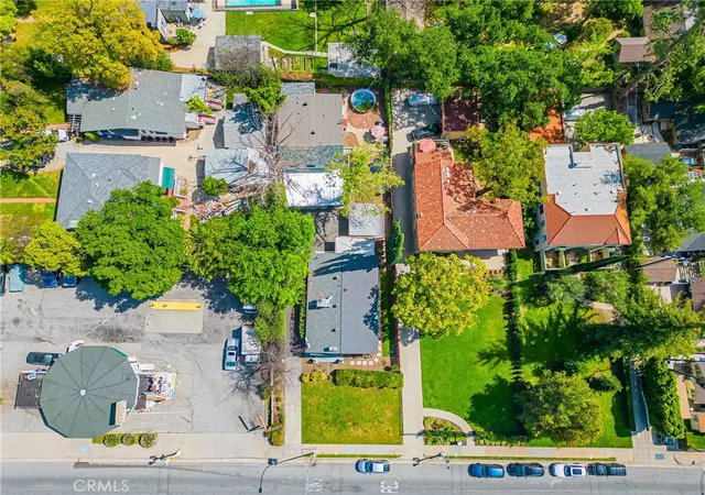 Homes for sale in Pasadena, CA | 1562 N Lake Ave, Pasadena, CA 91104 | MLS# AR26061624