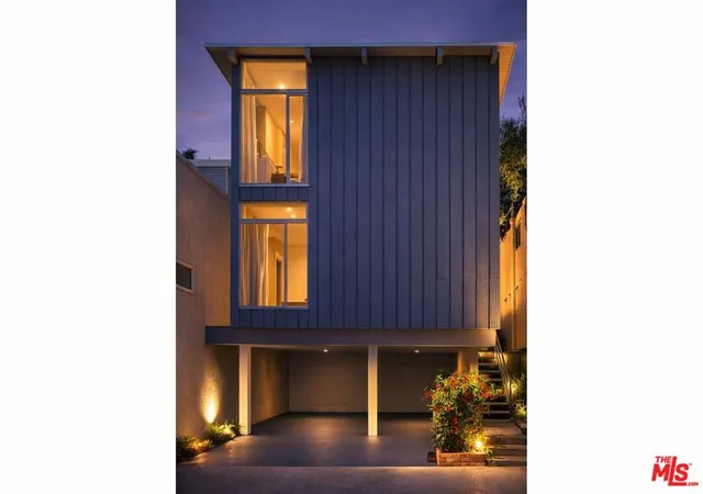 1st image of 9827 Yoakum Dr, Beverly Hills, CA 90210 | MLS# 26667821