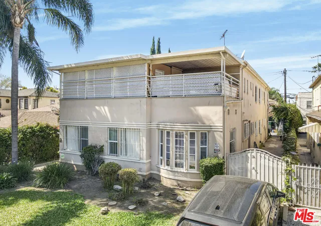 2nd image of 461 N Vista St, Los Angeles, CA 90036 | MLS# 26668239