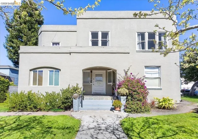 1st image of 1036 60th Street, Oakland, CA 94608 | MLS# 41128186