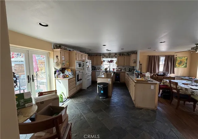3rd image of 839 Apple, Wrightwood, CA 92397 | MLS# IG26062409