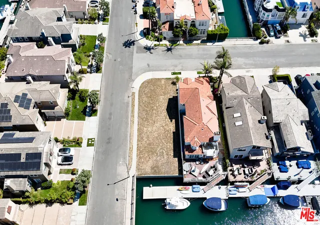1st image of 2001 Peninsula Dr, Oxnard, CA 93035 | MLS# 26668385