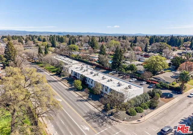 Photo 4 of Multi family home for sale at 931 W East Ave, Chico, CA 95926 | MLS# 26668345 | Listing updated on 2026-09-04