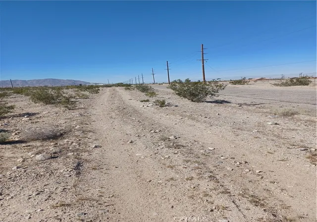 3rd image of 1322 Bel Air, Thermal, CA 92274 | MLS# CV26062628