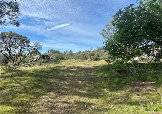 Photo 3 of Land for sale at 9 Acres Quartz Ridge Ct, Coarsegold, CA 93614 | MLS# FR26062753 | Listing updated on 2026-06-02