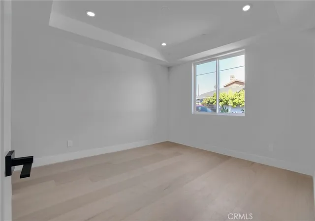Homes for sale in Redondo Beach, CA | 2409 Perkins Ln, Redondo Beach, CA 90278 | MLS# SB26062760