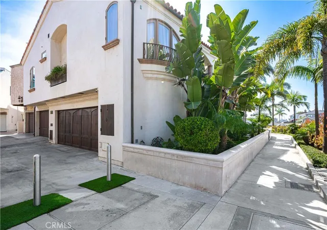 75th image of 221 Rivo Alto Canal, Long Beach, CA 90803 | MLS# PW26062457