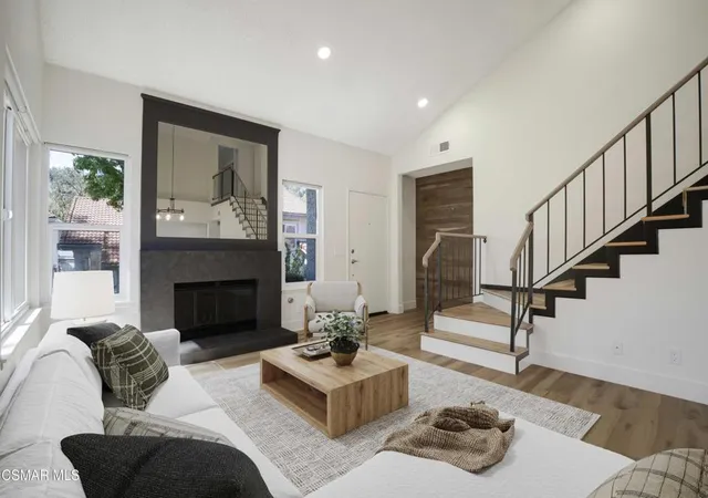 1st image of 974 Quarterhorse Ln, Oak Park, CA 91377 | MLS# 226001345