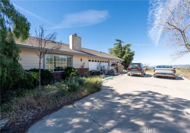 Homes for sale in Agua Dulce, CA | 8138 Clayvale, Agua Dulce, CA 91390 | MLS# GD26062855