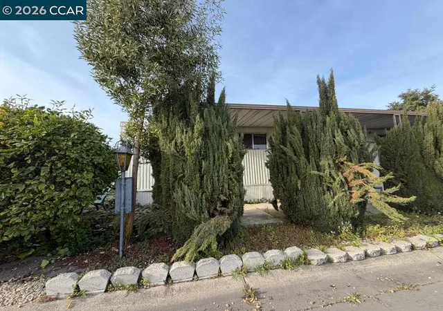 2nd image of 28227 Murcia St, Hayward, CA 94544 | MLS# 41128238