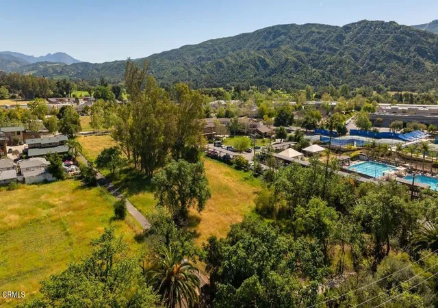 3rd image of 401 S Fulton St, Ojai, CA 93023 | MLS# V1-35352