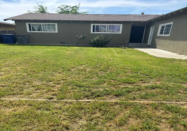 Photo 1 of Single family home for sale at 517 Pinion St, Los Banos, CA 93635 | MLS# ML82039932 | Listing updated on 2026-10-06