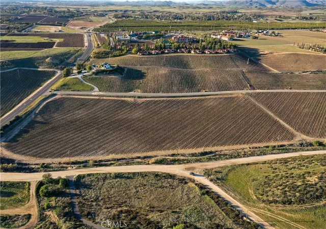 Photo 3 of Single family home for sale at 40970 Anza Rd, Temecula, CA 92592 | MLS# ND26063010 | Listing updated on 2026-06-29