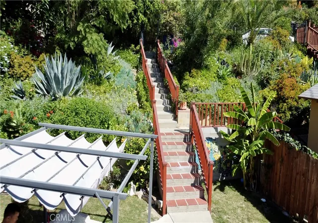21st image of 641 Sunnyhill Dr, Los Angeles, CA 90065 | MLS# WS26062413