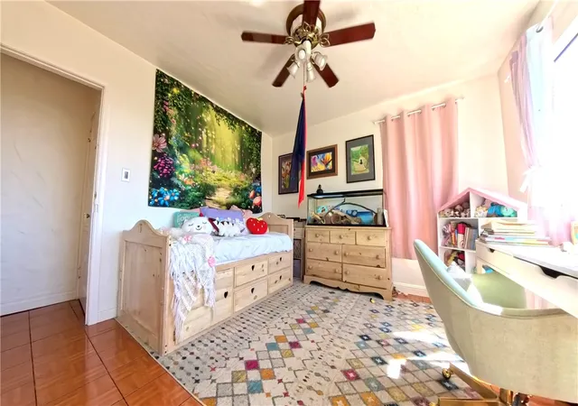 5th image of 641 Sunnyhill Dr, Los Angeles, CA 90065 | MLS# WS26062413