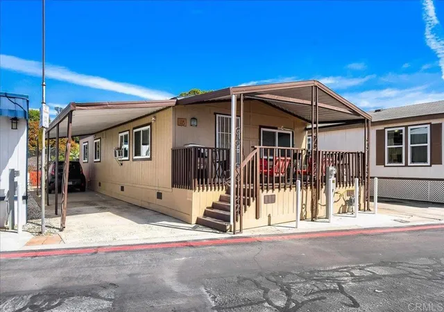 3rd image of 255 E Bradley Ave #SPC 118, El Cajon, CA 92021 | MLS# PTP2602222
