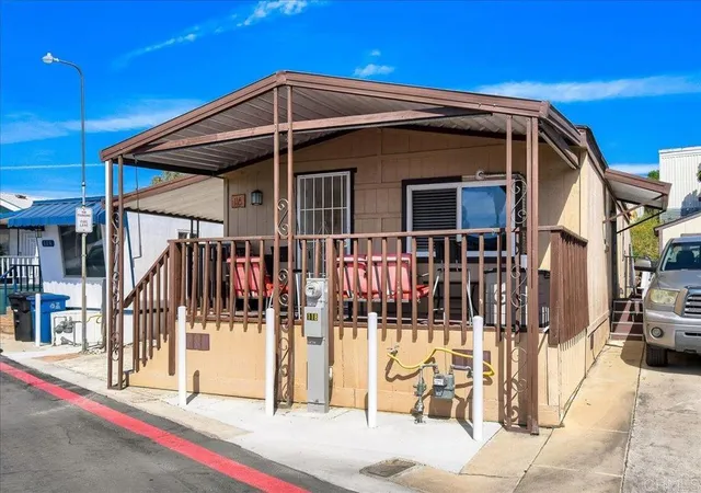 5th image of 255 E Bradley Ave #SPC 118, El Cajon, CA 92021 | MLS# PTP2602222