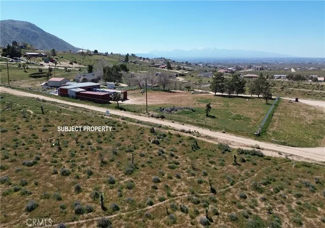 Land for sale at 10177 Cerra Vista St, Apple Valley, CA 92308 | MLS# HD26063138