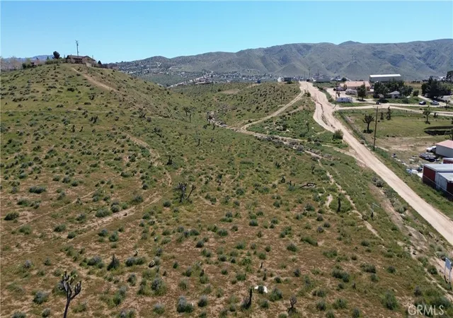 Photo 3 of Land for sale at 10177 Cerra Vista St, Apple Valley, CA 92308 | MLS# HD26063138 | Listing updated on 2026-10-01