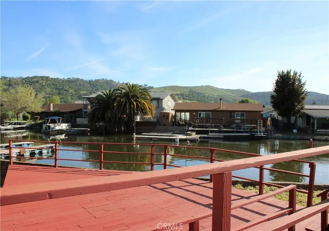 Homes for sale in Clearlake Oaks, CA | 12980 Island Dr, Clearlake Oaks, CA 95423 | MLS# LC26063184