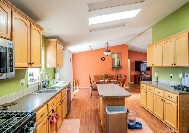 Photo 2 of Sale Pending at 22241 Nisqually #74, Apple Valley, CA 92308 | MLS# DW26048162 | Listing updated on 2026-09-30