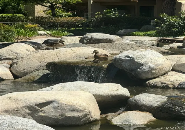 3rd image of 124 Tangelo, Irvine, CA 92618