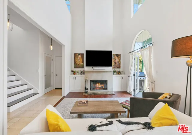 Photo 3 of Single family home for sale at 26600 Ocean View Dr, Malibu, CA 90265 | MLS# 26668219 | Listing updated on 2026-04-01
