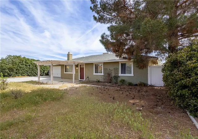 3rd image of 16605 Ottawa, Victorville, CA 92395 | MLS# PW26063366