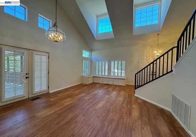 Photo 3 of Single family home for sale at 5067 Prairie Way, Antioch, CA 94531 | MLS# 41128302 | Listing updated on 2026-09-30