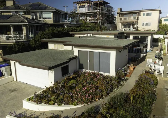 Photo 2 of Multi family home for sale at 4933 35 Ocean Blvd, San Diego, CA 92109 | MLS# 260006842SD | Listing updated on 2026-06-12