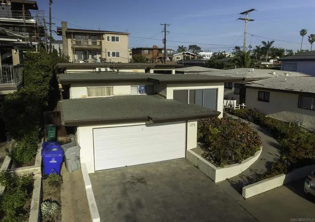Photo 3 of Multi family home for sale at 4933 35 Ocean Blvd, San Diego, CA 92109 | MLS# 260006842SD | Listing updated on 2026-06-12