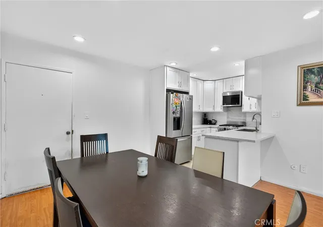 5th image of 7826 Laurel Canyon Blvd #17, North Hollywood, CA 91605 | MLS# SR26063223