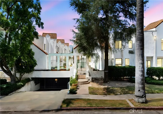 4th image of 1340 Glenwood Rd #28, Glendale, CA 91201 | MLS# WS26063214