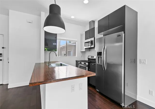 Photo 1 of Condo for sale at 4859 Coldwater Cyn #12, Sherman Oaks, CA 91423 | MLS# SR26063628 | Listing updated on 2026-09-30