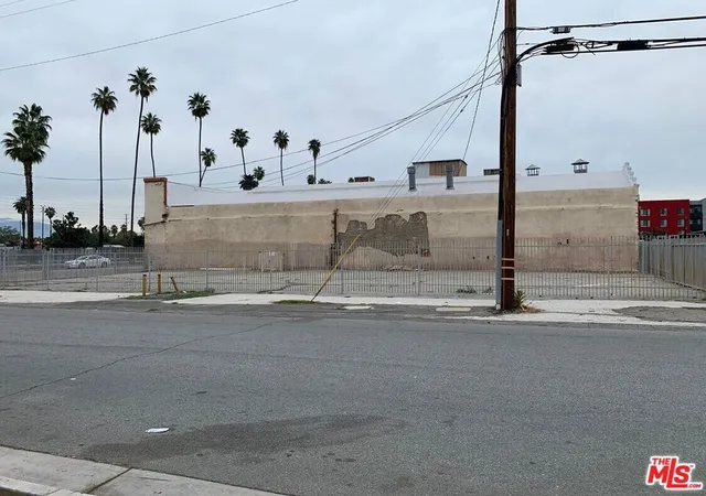 Homes for sale in Riverside, CA | 3800 Commerce St, Riverside, CA 92507 | MLS# 26668999