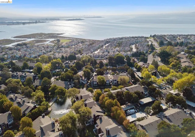 Homes for sale in Richmond, CA | 24 Bayside Ct, Richmond, CA 94804 | MLS# 41128338