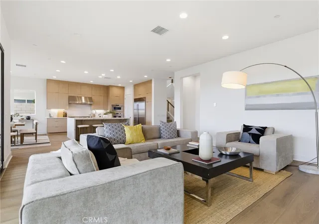 Photo 3 of Single family home for sale at 27546 Juniper Ln, Stevenson Ranch, CA 91381 | MLS# SR26062478 | Listing updated on 2026-10-07