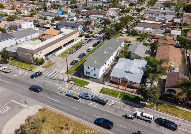 Photo 3 of Sale Pending at 10500 S Broadway, Los Angeles, CA 90003 | MLS# PW26061873 | Listing updated on 2026-09-25