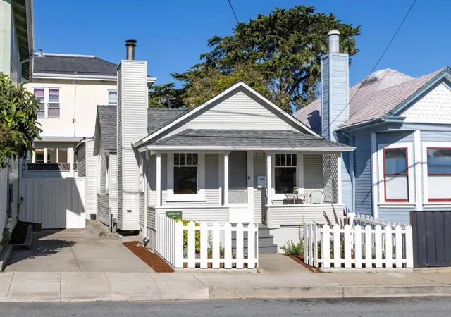 Homes for sale in Pacific Grove, CA | 418 Fountain Ave, Pacific Grove, CA 93950 | MLS# ML82040079
