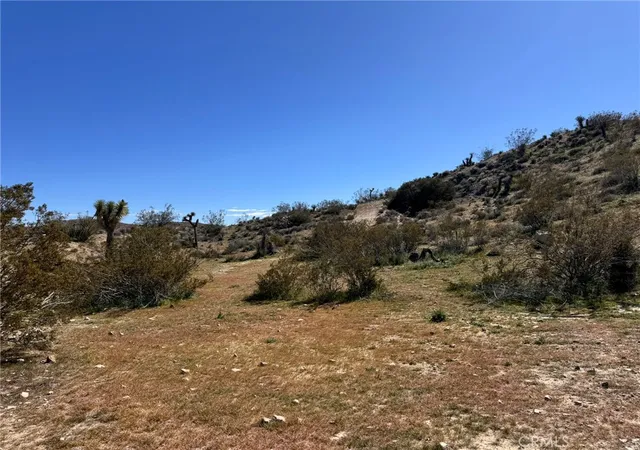 3rd image of 0 Hilton, Yucca Valley, CA 92284 | MLS# IV25239042
