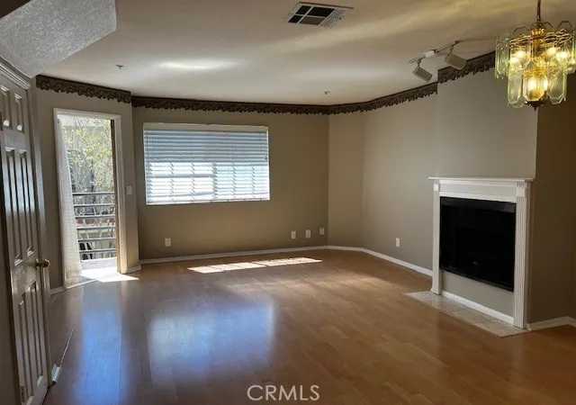5th image of 537 N Adams, Glendale, CA 91206