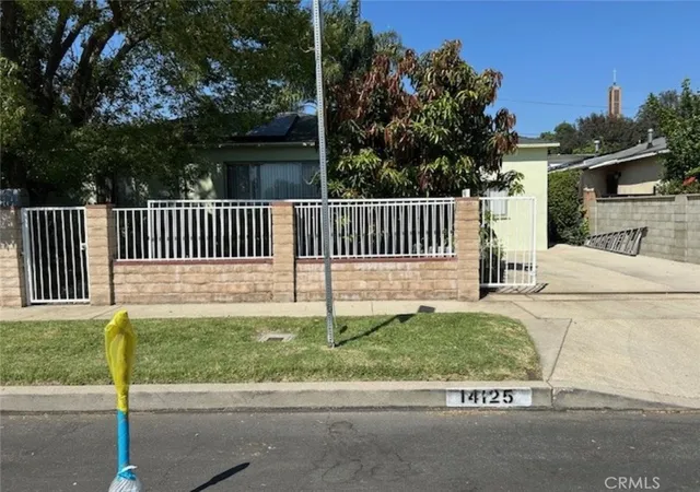 5th image of 14125 Burton, Panorama City, CA 91402 | MLS# SR26064187