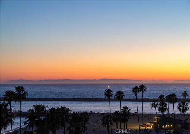 5th image of 221 Larkspur Ave, Corona Del Mar, CA 92625 | MLS# OC26062564