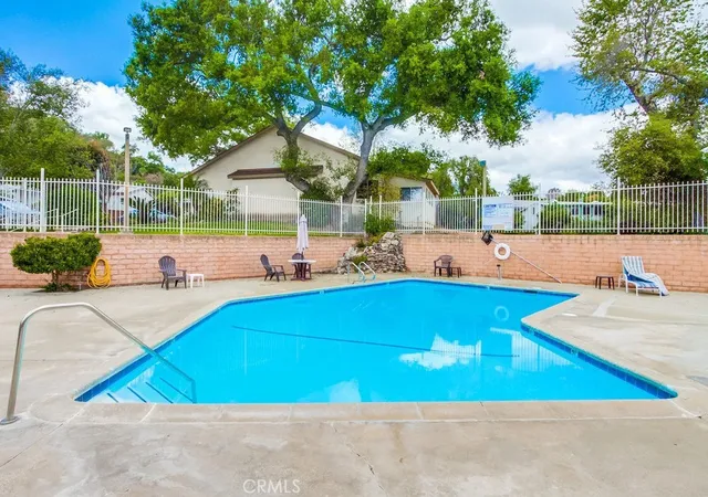 Photo 3 of Manufactured home for sale at 3909 Reche Rd #185, Fallbrook, CA 92028 | MLS# TR26063768 | Listing updated on 2026-10-03