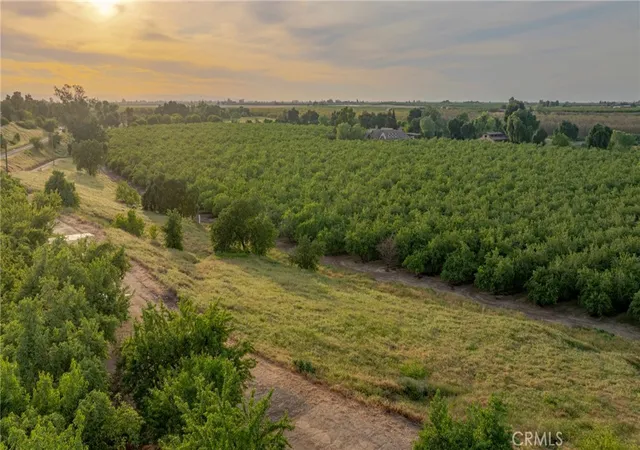 Photo 1 of Land for sale at 0 Livingston Cressey Rd, Livingston, CA 95334 | MLS# MC26064471 | Listing updated on 2026-09-30