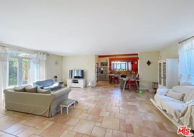 Photo 3 of Single family home for sale at 27 Clos Saint Marthe, Binghamton, NY 13910 | MLS# 26651325 | Listing updated on 2026-04-02