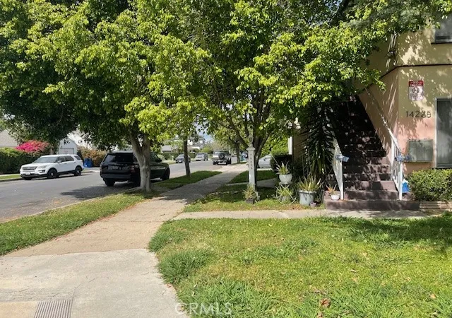 Homes for sale in Sherman Oaks, CA | 14225 Riverside, Sherman Oaks, CA 91423 | MLS# SR26057331