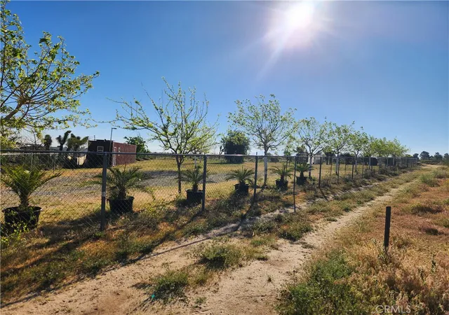 2nd image of 11391 Johnson, Phelan, CA 92371 | MLS# HD26064573