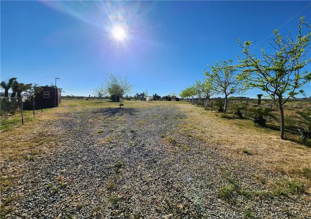 3rd image of 11391 Johnson, Phelan, CA 92371 | MLS# HD26064573