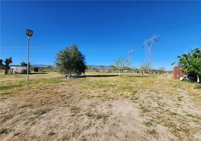 5th image of 11391 Johnson, Phelan, CA 92371 | MLS# HD26064573